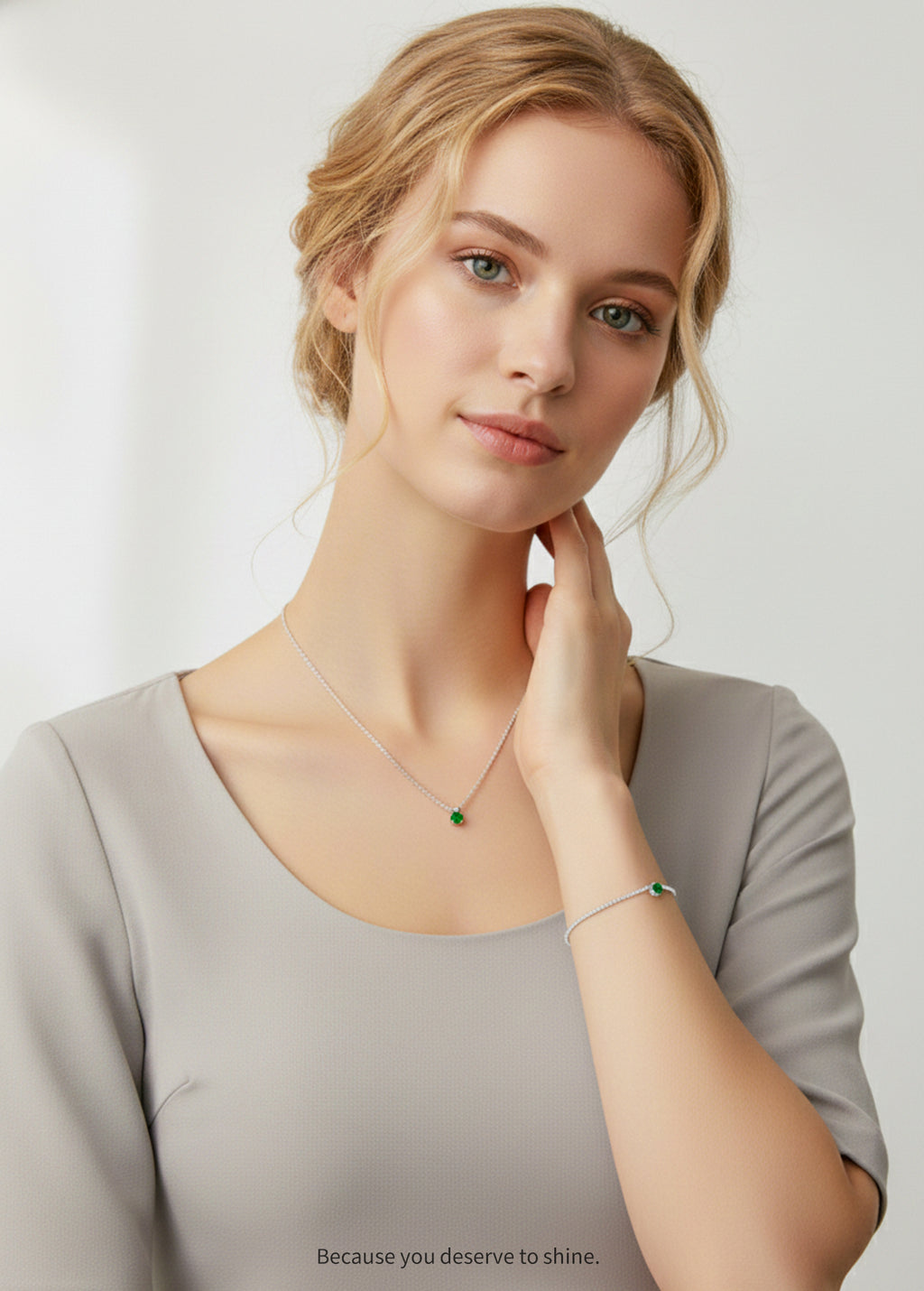 The Timeless Emerald Glimmer Set