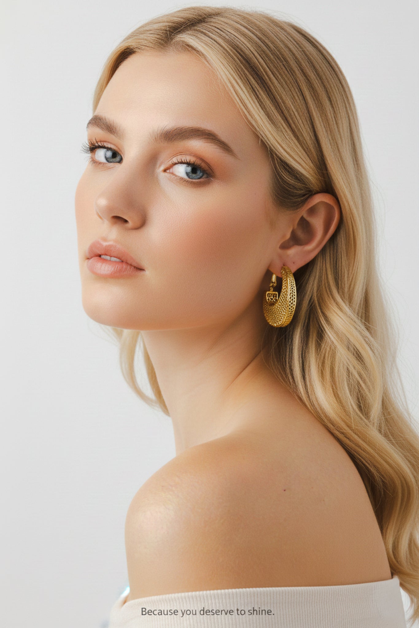 Honeycomb Mesh Gold Hoop Earrings