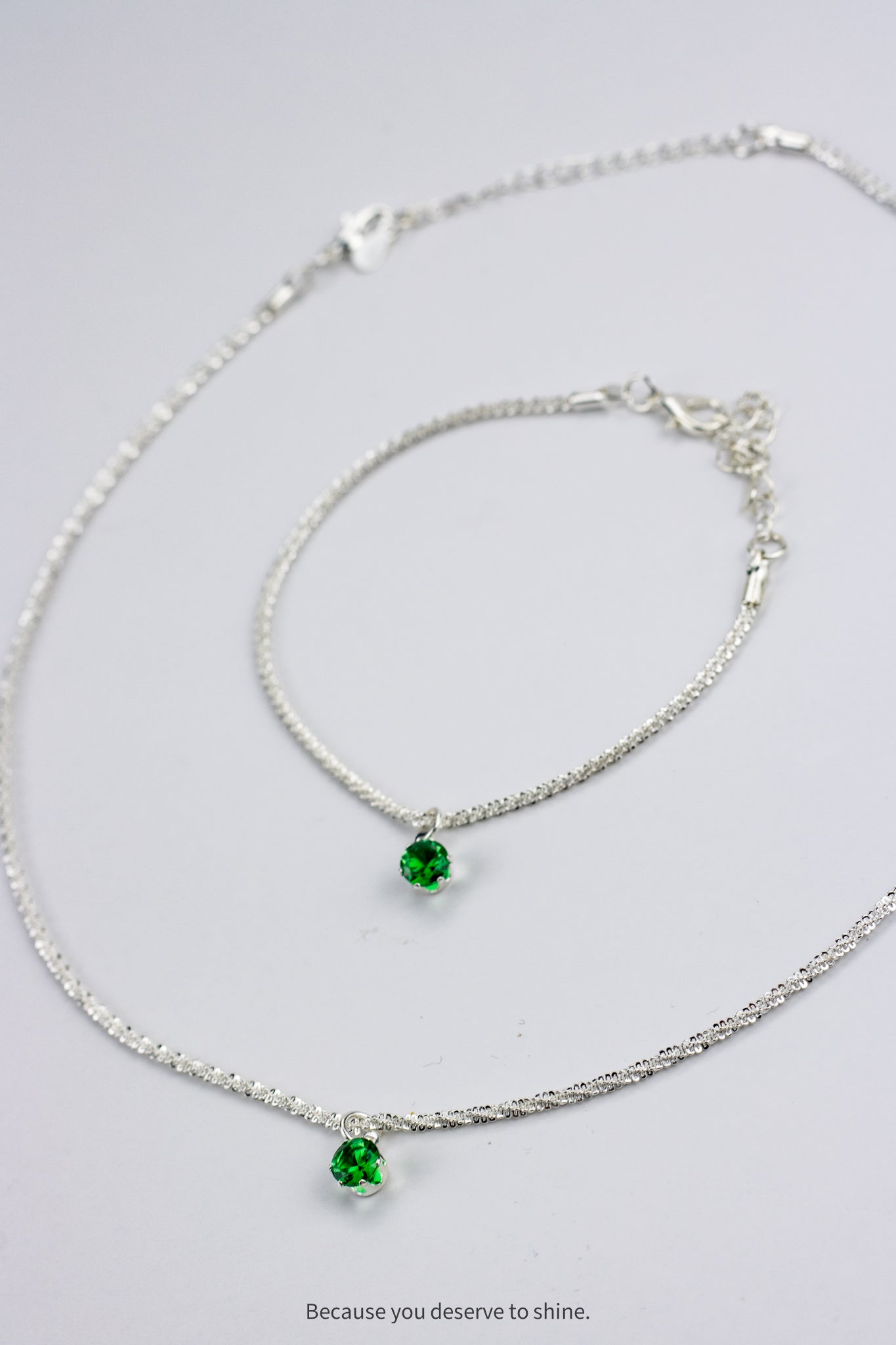 The Timeless Emerald Glimmer Set