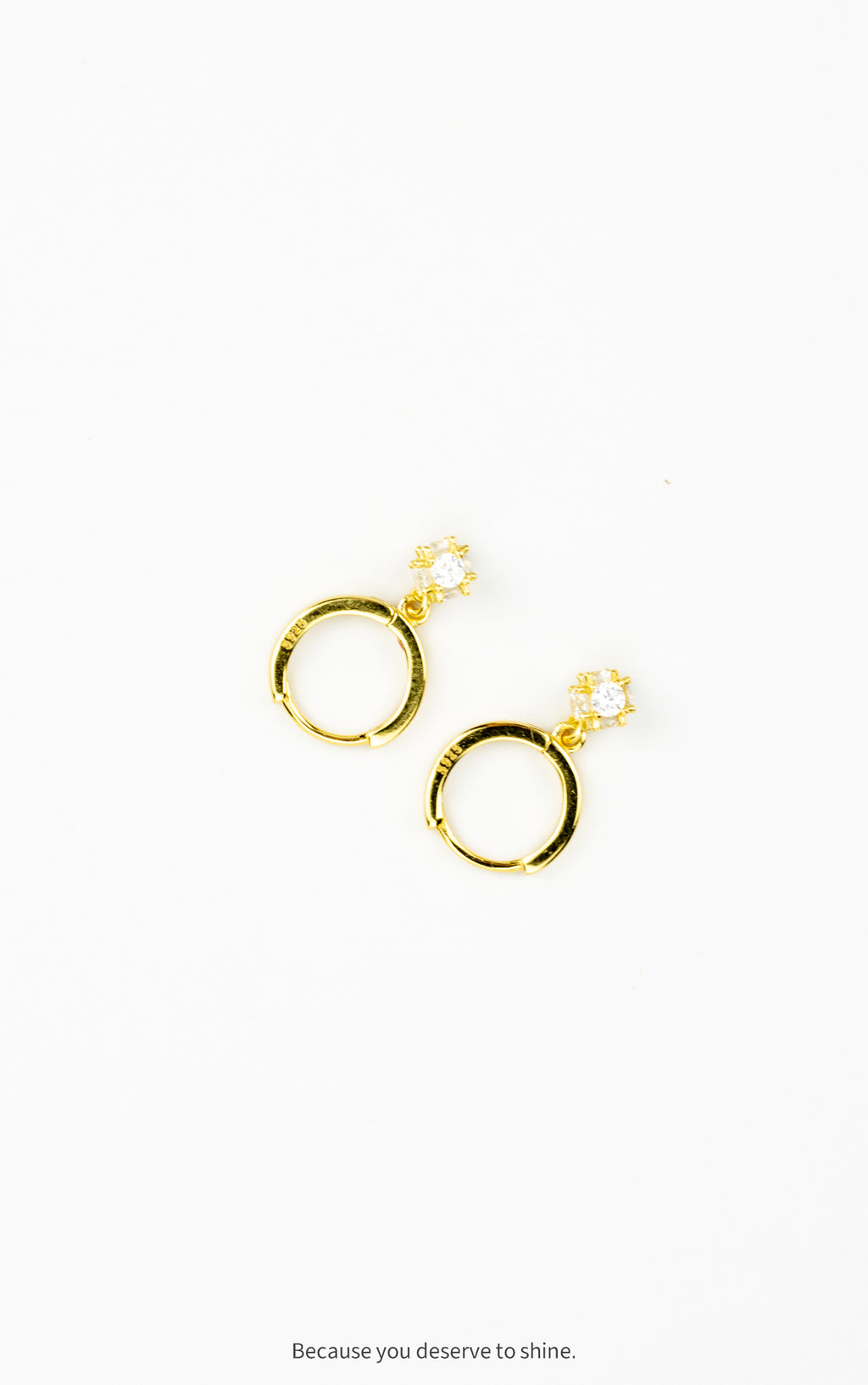 Timeless Gold Hoop Earrings with Floral-Inspired Sparkle