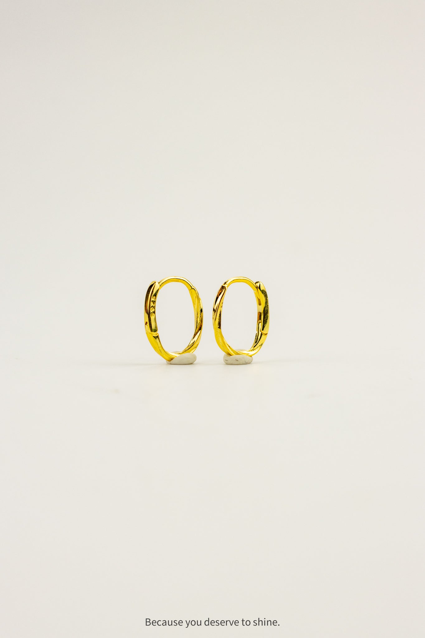 Everyday Essential Twist Hoops